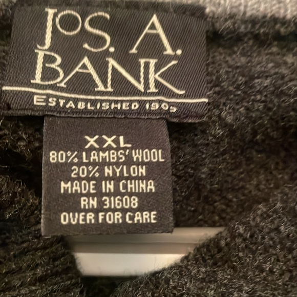 Jos A Bank.  Men’s sweater XXL - Picture 3 of 3